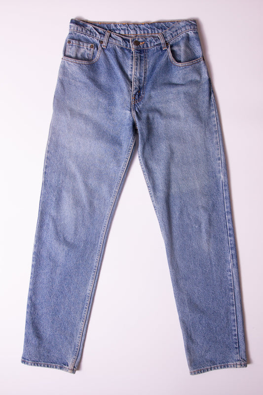 00s Blue Straight Leg Levi's Jeans